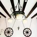 招待所 Noemi Old Town 3*