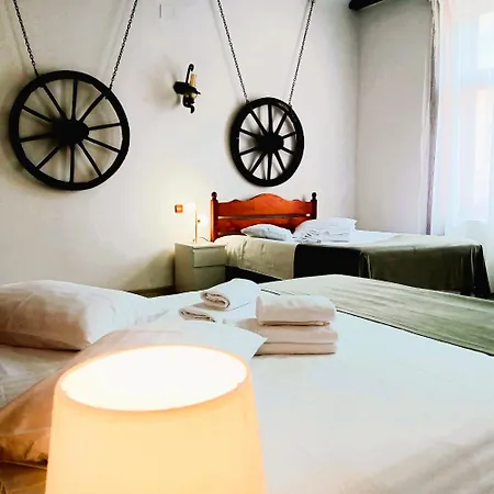 Noemi Old Town Πανσιόν Μπρασόβ