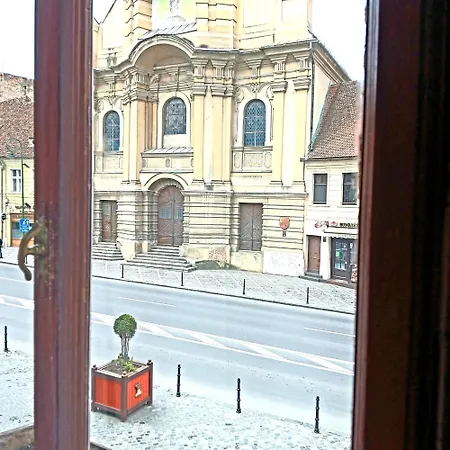 Noemi Old Town 3* Brasov