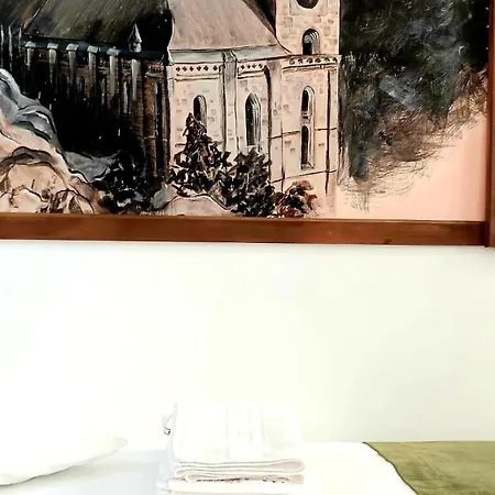 Noemi Old Town 3* Brasov