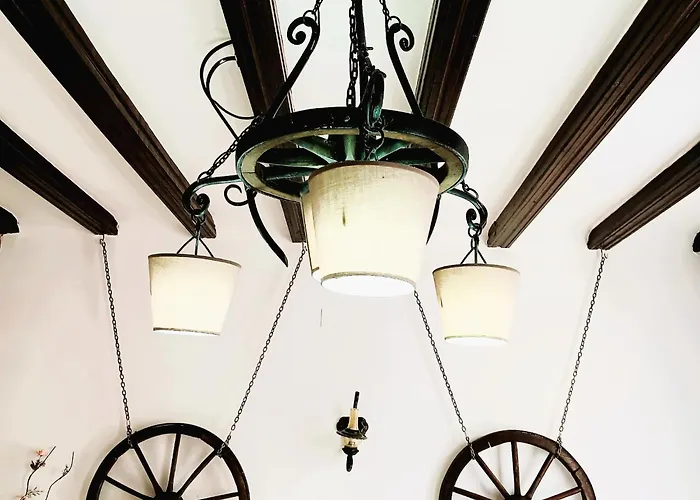 Pensiune Noemi Old Town 3*