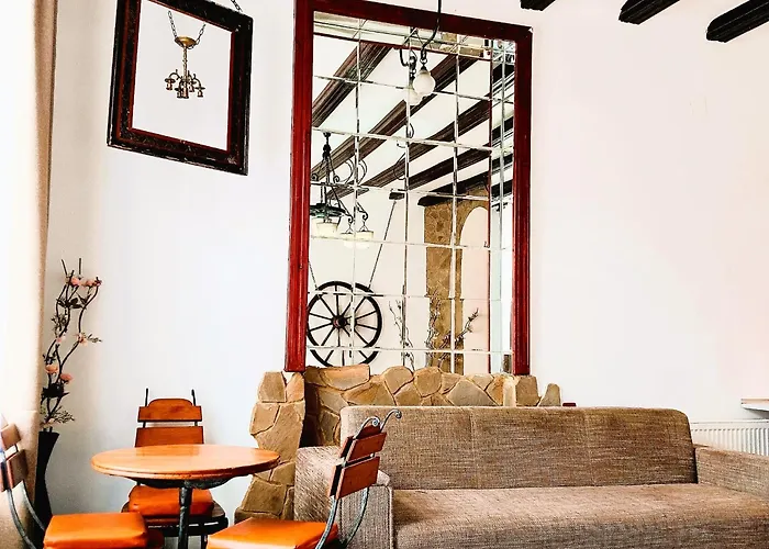 Pensiune Noemi Old Town 3*